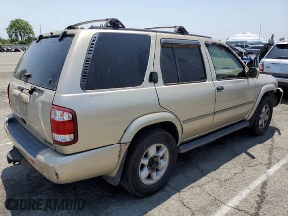 2001 Nissan Pathfinder LE с VIN JN8DR09X61W570689, выставлен на аукционе Copart как лот 59617945 с пробегом 159 441 миль миль и Списание • Salvage title. История ставок и продаж доступна на DreamBid. Изображение 3.