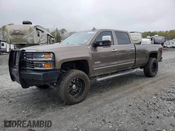 2015 Chevrolet Silverado 3500HD High Country с VIN 1GC4K1E84FF551263, выставлен на аукционе Copart как лот 51272545 с пробегом 249 026 миль миль и Чистый • Clean title. История ставок и продаж доступна на DreamBid. Изображение 1.
