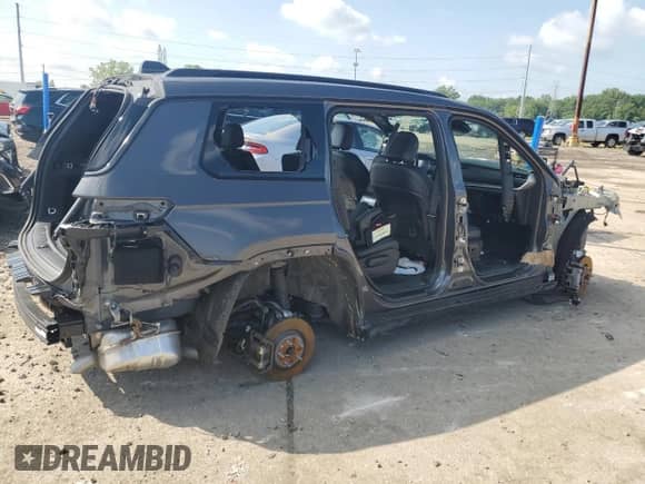 2024 Jeep Grand Cherokee Limited with VIN 1C4RJKBG5R8608783, listed as a Copart auction lot 63754555 with Not provided miles and Salvage title. Bid and sale history available at DreamBid. Image 3.