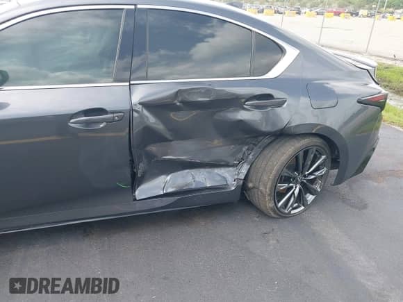 2022 Lexus IS 350 F Sport z VIN JTHGZ1B21N5054862, wystawiony jako IAAI lot #42446855 z przebiegiem 26 283 mil mil oraz . Historia ofert i sprzedaży dostępna na DreamBid. Obrazek 6.