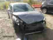 2017 Hyundai Veloster z VIN KMHTC6AD9HU323326, wystawiony jako IAAI lot #43316568 z przebiegiem 53 475 mil mil oraz . Historia ofert i sprzedaży dostępna na DreamBid. Obrazek 6.