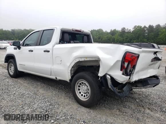 2021 GMC Sierra 1500 with VIN 1GTR8AEHXMZ268057, listed as a Copart auction lot 58497265 with 57,073 mi miles and Salvage title. Bid and sale history available at DreamBid. Image 2.