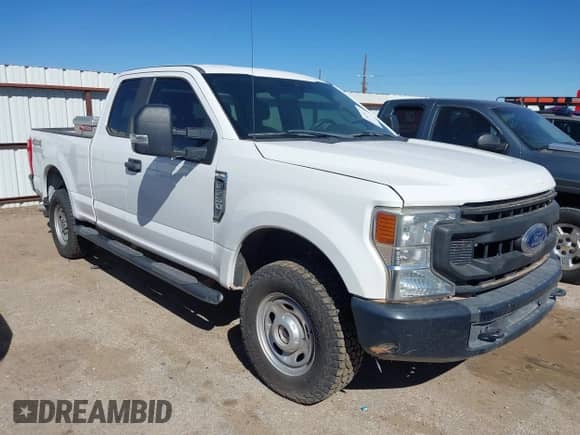 2020 Ford F-250 XL z VIN 1FT7X2B65LED11437, wystawiony jako IAAI lot #43423637 z przebiegiem 200 870 mil mil oraz . Historia ofert i sprzedaży dostępna na DreamBid. Obrazek 1.