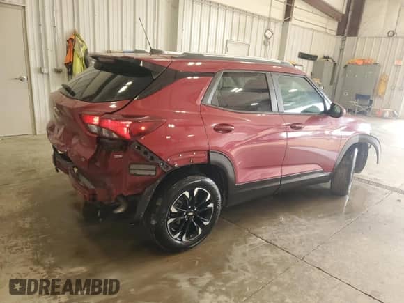 2021 Chevrolet TrailBlazer LT with VIN KL79MPS27MB019526, listed as a Copart auction lot 66685015 with 65,815 mi miles and Salvage title. Bid and sale history available at DreamBid. Image 3.