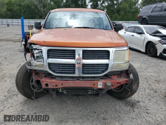 2007 Dodge Nitro SLT z VIN 1D8GT58K57W629884, wystawiony jako Copart lot #59548765 z przebiegiem 244 099 mil mil oraz Szkoda całkowita • Salvage title. Historia ofert i sprzedaży dostępna na DreamBid. Obrazek 5.