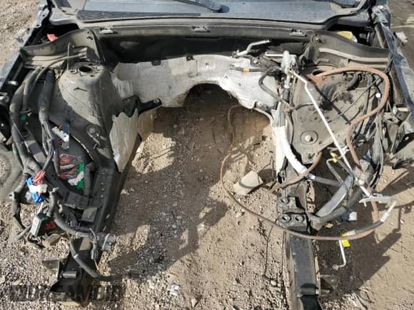 2020 Jeep Grand Cherokee Summit с VIN 1C4RJFJT4LC127675, выставлен на аукционе Copart как лот 69256075 с пробегом Не указан миль и Списание • Salvage title. История ставок и продаж доступна на DreamBid. Изображение 12.