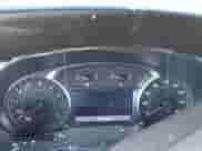 2020 Chevrolet Equinox LT z VIN 3GNAXUEVXLS608043, wystawiony jako IAAI lot #43059892 z przebiegiem 83 116 mil mil oraz . Historia ofert i sprzedaży dostępna na DreamBid. Obrazek 7.