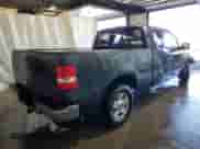 2005 Ford F-150 XLT with VIN 1FTPX12555NA84898, listed as a Copart auction lot 84749625 with 200,695 mi miles and Salvage title. Bid and sale history available at DreamBid. Image 3.