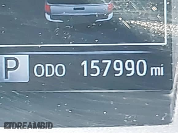 2018 Toyota Tacoma SR5 z VIN 5TFSZ5AN2JX151257, wystawiony jako IAAI lot #42895721 z przebiegiem 157 990 mil mil oraz . Historia ofert i sprzedaży dostępna na DreamBid. Obrazek 15.
