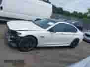 2014 BMW 5 Series 535i xDrive с VIN WBA5B3C53ED535782, выставлен на аукционе IAAI как лот 42700353 с пробегом 151 208 миль миль и . История ставок и продаж доступна на DreamBid. Изображение 13.