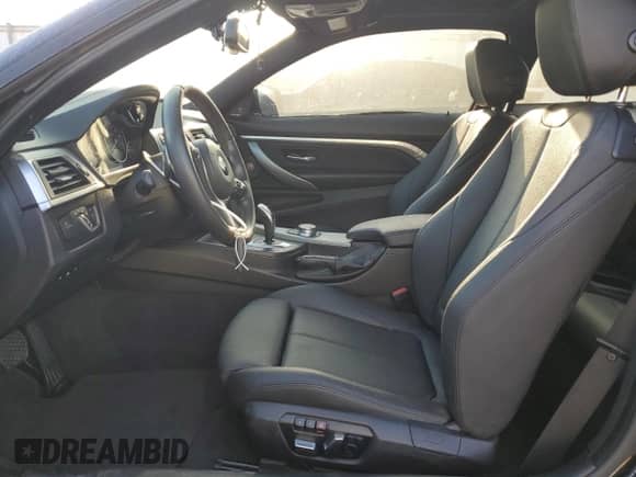 2020 BMW 4 Series 430i with VIN WBA4W3C06LFH26573, listed as a Copart auction lot 51925675 with 56,135 mi miles and Salvage title. Bid and sale history available at DreamBid. Image 7.