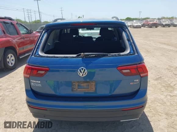 2018 Volkswagen Tiguan S с VIN 3VV0B7AXXJM015331, выставлен на аукционе IAAI как лот 42012557 с пробегом 80 288 миль миль и . История ставок и продаж доступна на DreamBid. Изображение 16.
