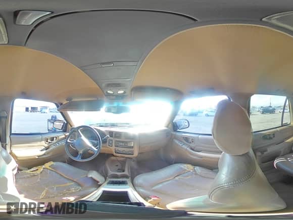 2000 Chevrolet Blazer LT с VIN 1GNCS13W3Y2339906, выставлен на аукционе Copart как лот 54995215 с пробегом 144 114 миль миль и Списание • Salvage title. История ставок и продаж доступна на DreamBid. Изображение 16.