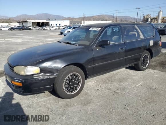 1996 Toyota Camry LE with VIN 4T1EF12K8TU137432, listed as a Copart auction lot 76078764 with 262,909 mi miles and Salvage title. Bid and sale history available at DreamBid. Image 1.