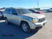 2010 Jeep Grand Cherokee Laredo с VIN 1J4PR4GK8AC131707, выставлен на аукционе IAAI как лот 43529533 с пробегом 213 380 миль миль и . История ставок и продаж доступна на DreamBid. Изображение 1.