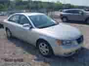 2006 Hyundai Sonata GLS z VIN 5NPEU46F16H045604, wystawiony jako IAAI lot #43003954 z przebiegiem 155 411 mil mil oraz . Historia ofert i sprzedaży dostępna na DreamBid. Obrazek 1.