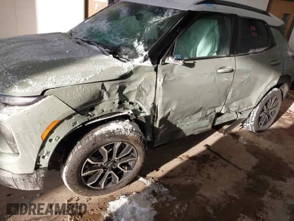 2025 Chevrolet TrailBlazer ACTIV с VIN KL79MSSL2SB079044, выставлен на аукционе IAAI как лот 41295650 с пробегом 1 570 миль миль и . История ставок и продаж доступна на DreamBid. Изображение 6.