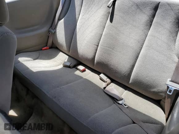 2002 Chevrolet Cavalier LS Sport z VIN 1G1JH12TX27127402, wystawiony jako Copart lot #57096165 z przebiegiem 217 999 mil mil oraz Szkoda całkowita • Salvage title. Historia ofert i sprzedaży dostępna na DreamBid. Obrazek 10.