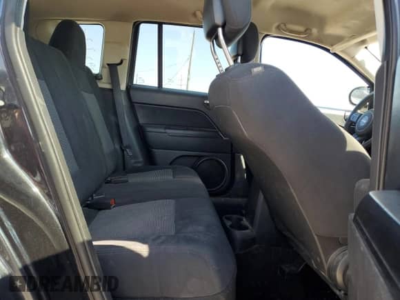 2014 Jeep Compass Sport with VIN 1C4NJDBB3ED828648, listed as a Copart auction lot 71368445 with 155,934 mi miles and Clean title. Bid and sale history available at DreamBid. Image 11.
