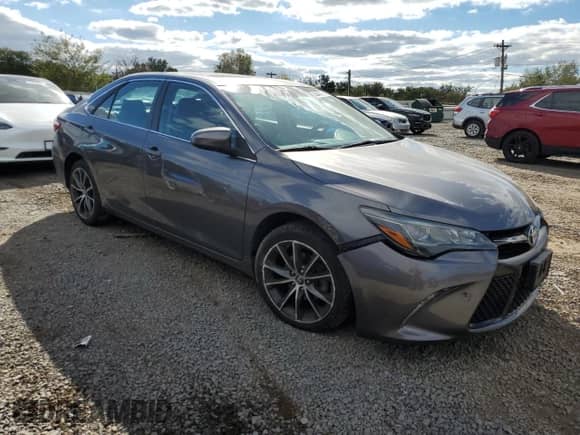 2017 Toyota Camry XSE with VIN 4T1BK1FK1HU578559, listed as a Copart auction lot 85481335 with 52,706 mi miles and Salvage title. Bid and sale history available at DreamBid. Image 4.