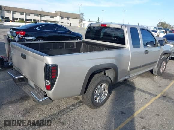 2008 Chevrolet Colorado Work Truck с VIN 1GCCS199088137371, выставлен на аукционе IAAI как лот 41609677 с пробегом 177 004 миль миль и . История ставок и продаж доступна на DreamBid. Изображение 4.