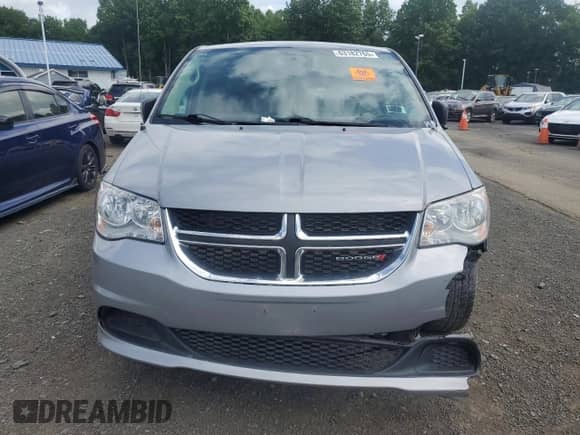 2015 Dodge Grand Caravan SE Plus with VIN 2C4RDGBG1FR689253, listed as a Copart auction lot 63182765 with 225,268 mi miles and Clean title. Bid and sale history available at DreamBid. Image 5.