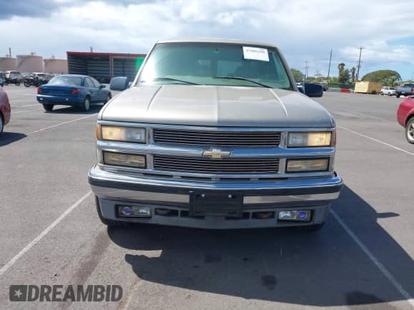 1999 Chevrolet Suburban с VIN 1GNFK16R2XJ569363, выставлен на аукционе IAAI как лот 43489190 с пробегом 125 296 миль миль и . История ставок и продаж доступна на DreamBid. Изображение 6.