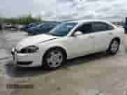 2008 Chevrolet Impala SS с VIN 2G1WD58C081263012, выставлен на аукционе Copart как лот 56186195 с пробегом 130 120 миль миль и Списание • Salvage title. История ставок и продаж доступна на DreamBid. Изображение 1.