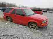 2004 Chevrolet Blazer LS with VIN 1GNCS18X24K103128, listed as a Copart auction lot 45642335 with 176,000 mi miles and Salvage title. Bid and sale history available at DreamBid. Image 4.