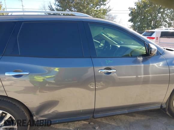 2016 Nissan Pathfinder S с VIN 5N1AR2MNXGC624565, выставлен на аукционе IAAI как лот 41213601 с пробегом 109 603 миль миль и . История ставок и продаж доступна на DreamBid. Изображение 13.