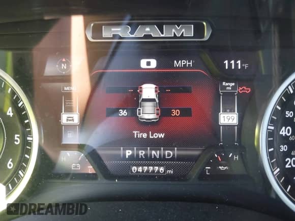 2022 Ram 1500 Big Horn z VIN 1C6RREBT2NN329043, wystawiony jako IAAI lot #42831215 z przebiegiem 47 776 mil mil oraz . Historia ofert i sprzedaży dostępna na DreamBid. Obrazek 7.