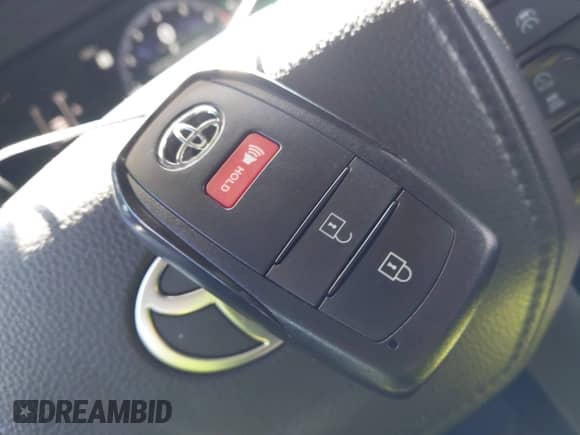 2025 Toyota Tacoma SR with VIN 3TYJDAHN6ST036567, listed as a IAAI auction lot 43283195 with 349 mi miles and . Bid and sale history available at DreamBid. Image 11.