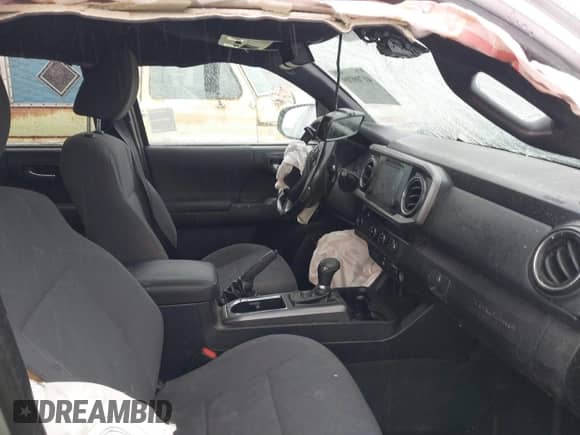 2018 Toyota Tacoma SR5 с VIN 3TMBZ5DN0JM012259, выставлен на аукционе IAAI как лот 41709709 с пробегом Не указан миль и . История ставок и продаж доступна на DreamBid. Изображение 5.