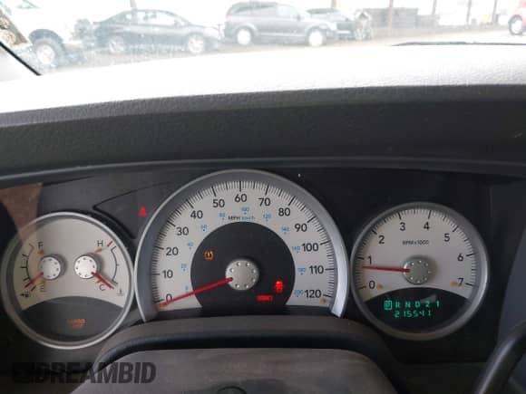 2005 Dodge Durango SLT с VIN 1D4HD48D15F539837, выставлен на аукционе IAAI как лот 43155762 с пробегом 215 541 миль миль и . История ставок и продаж доступна на DreamBid. Изображение 7.