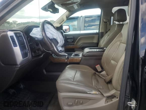 2016 GMC Sierra 1500 SLT z VIN 3GTP1NEC2GG255198, wystawiony jako Copart lot #85855315 z przebiegiem 164 090 mil mil oraz Czysty tytuł • Clean title. Historia ofert i sprzedaży dostępna na DreamBid. Obrazek 7.