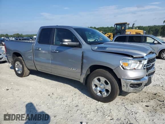 2022 Ram 1500 Big Horn z VIN 1C6RREBG0NN329058, wystawiony jako Copart lot #66518155 z przebiegiem 81 469 mil mil oraz Szkoda całkowita • Salvage title. Historia ofert i sprzedaży dostępna na DreamBid. Obrazek 4.