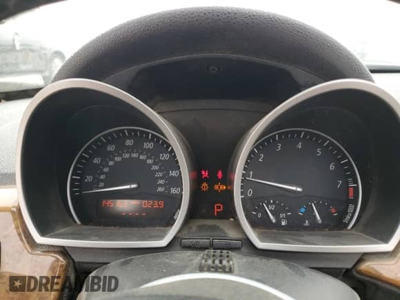 2006 BMW Z4 3.0si z VIN 4USBU53556LX00096, wystawiony jako Copart lot #87247025 z przebiegiem 145 163 mil mil oraz Czysty tytuł • Clean title. Historia ofert i sprzedaży dostępna na DreamBid. Obrazek 9.