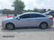 2017 Hyundai Sonata SE с VIN 5NPE24AF0HH510955, выставлен на аукционе IAAI как лот 42990706 с пробегом 159 901 миль миль и . История ставок и продаж доступна на DreamBid. Изображение 14.