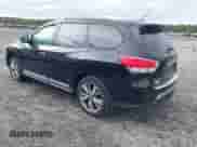 2014 Nissan Pathfinder SL with VIN 5N1AR2MMXEC656081, listed as a IAAI auction lot 43403822 with 150,020 mi miles and . Bid and sale history available at DreamBid. Image 3.