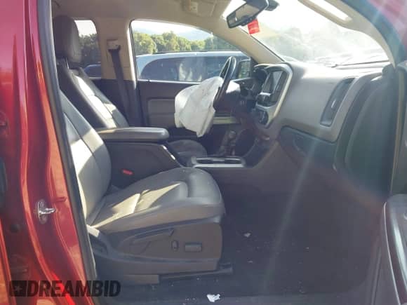 2015 Chevrolet Colorado 4WD LT z VIN 1GCGTBE31F1184744, wystawiony jako IAAI lot #42988122 z przebiegiem 122 987 mil mil oraz . Historia ofert i sprzedaży dostępna na DreamBid. Obrazek 5.