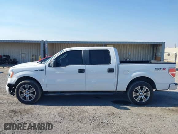2014 Ford F-150 XL с VIN 1FTEW1CM1EKE73202, выставлен на аукционе IAAI как лот 42911591 с пробегом 77 445 миль миль и . История ставок и продаж доступна на DreamBid. Изображение 15.
