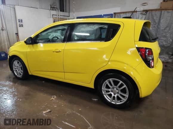 2016 Chevrolet Sonic LT с VIN 1G1JC6SB3G4108587, выставлен на аукционе Copart как лот 45042355 с пробегом 104 899 миль миль и Списание • Salvage title. История ставок и продаж доступна на DreamBid. Изображение 2.