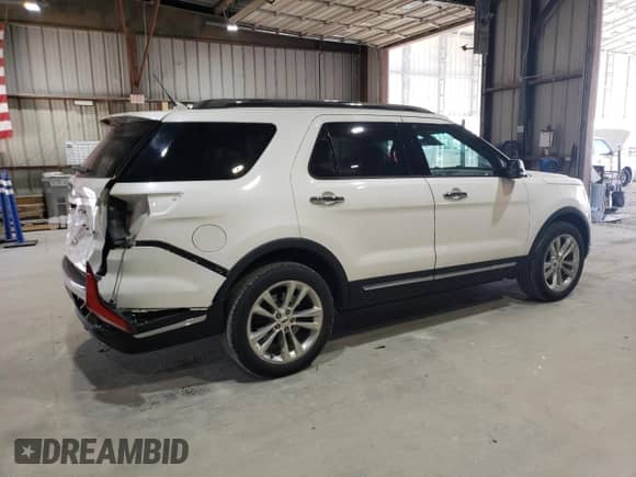 2018 Ford Explorer Limited с VIN 1FM5K8F80JGC85816, выставлен на аукционе Copart как лот 80816015 с пробегом 140 829 миль миль и Списание • Salvage title. История ставок и продаж доступна на DreamBid. Изображение 3.