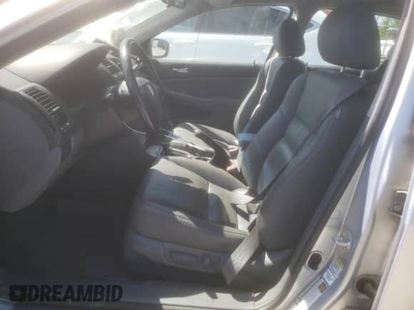 2005 Honda Accord with VIN JHMCN36465C005136, listed as a Copart auction lot 52605555 with 96,054 mi miles and Salvage title. Bid and sale history available at DreamBid. Image 7.