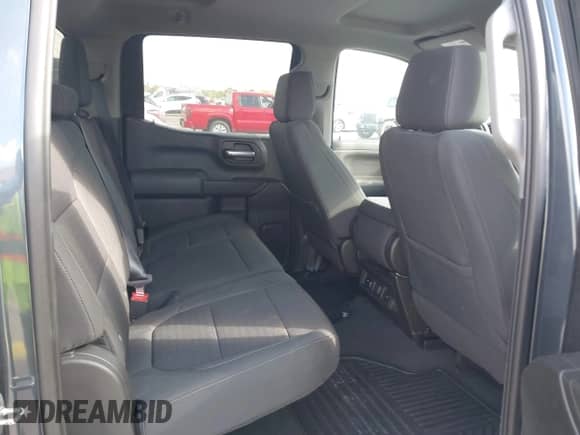 2021 Chevrolet Silverado 1500 LT с VIN 1GCUYDEDXMZ241627, выставлен на аукционе IAAI как лот 35271820 с пробегом 26 983 миль миль и . История ставок и продаж доступна на DreamBid. Изображение 8.