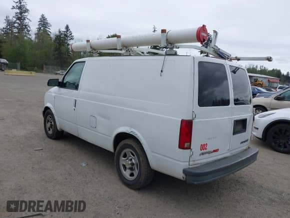 2003 Chevrolet Astro Cargo с VIN 1GCDL19X13B146091, выставлен на аукционе IAAI как лот 42129634 с пробегом 259 720 миль миль и . История ставок и продаж доступна на DreamBid. Изображение 3.