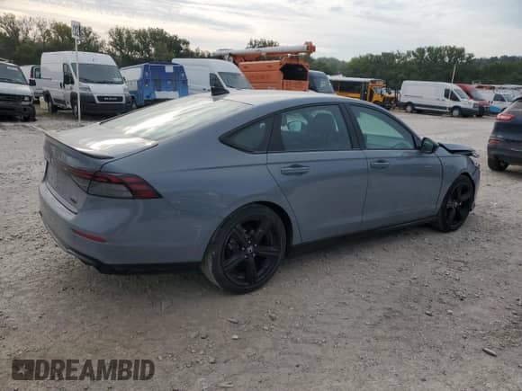 2023 Honda Accord Sport-L with VIN 1HGCY2F73PA035918, listed as a Copart auction lot 80505945 with 29,239 mi miles and Salvage title. Bid and sale history available at DreamBid. Image 3.