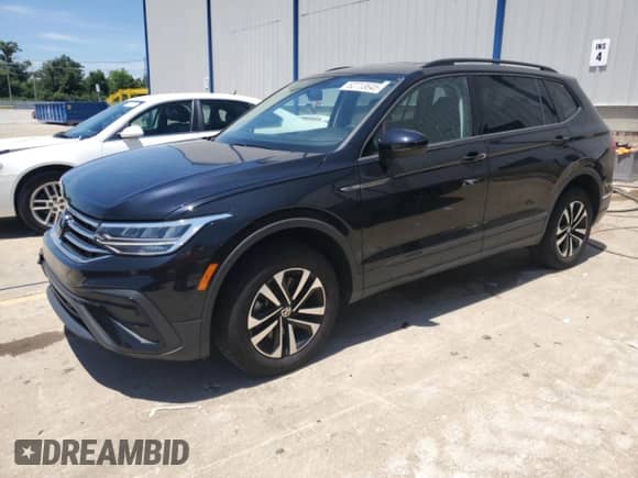 2022 Volkswagen Tiguan S с VIN 3VV0B7AX2NM112254, выставлен на аукционе Copart как лот 62713645 с пробегом 21 676 миль миль и Списание • Salvage title. История ставок и продаж доступна на DreamBid. Изображение 1.