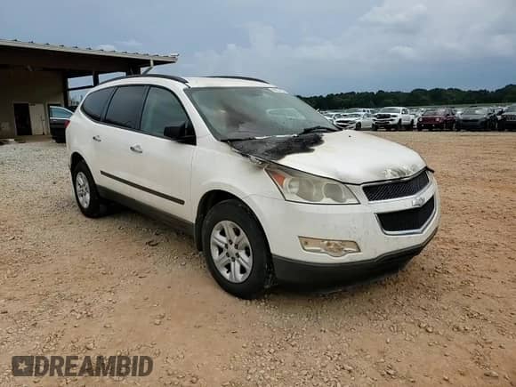 2010 Chevrolet Traverse LS z VIN 1GNLVEED7AJ198389, wystawiony jako Copart lot #66553105 z przebiegiem Nie podano mil oraz Szkoda całkowita • Salvage title. Historia ofert i sprzedaży dostępna na DreamBid. Obrazek 14.
