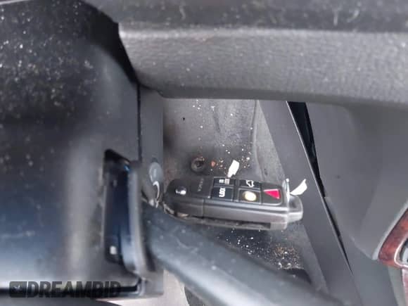2008 Volvo S60 2.5T с VIN YV1RH592182700816, выставлен на аукционе IAAI как лот 42413719 с пробегом Не указан миль и . История ставок и продаж доступна на DreamBid. Изображение 11.